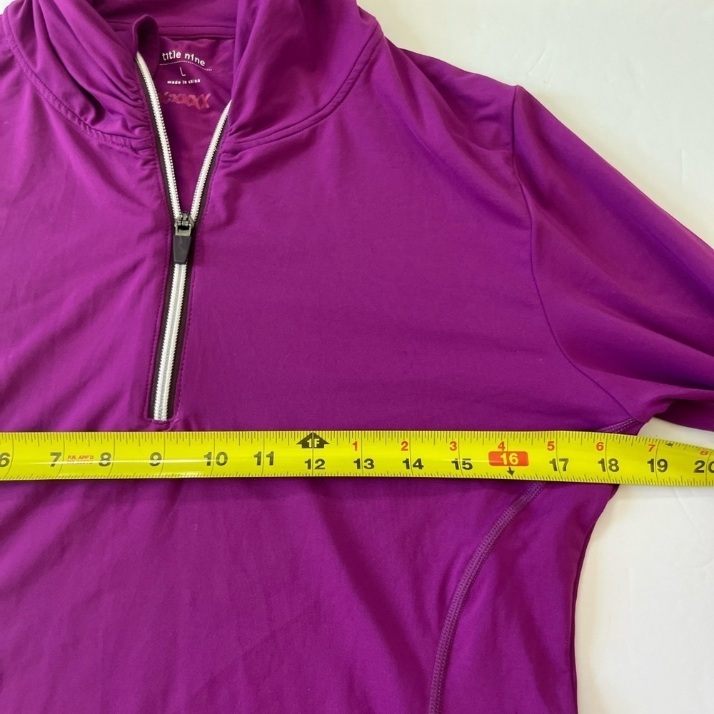 Title Nine Purple Pullover Long Sleeve Athletic Top Size Large Runs Small - Picture 6 of 7